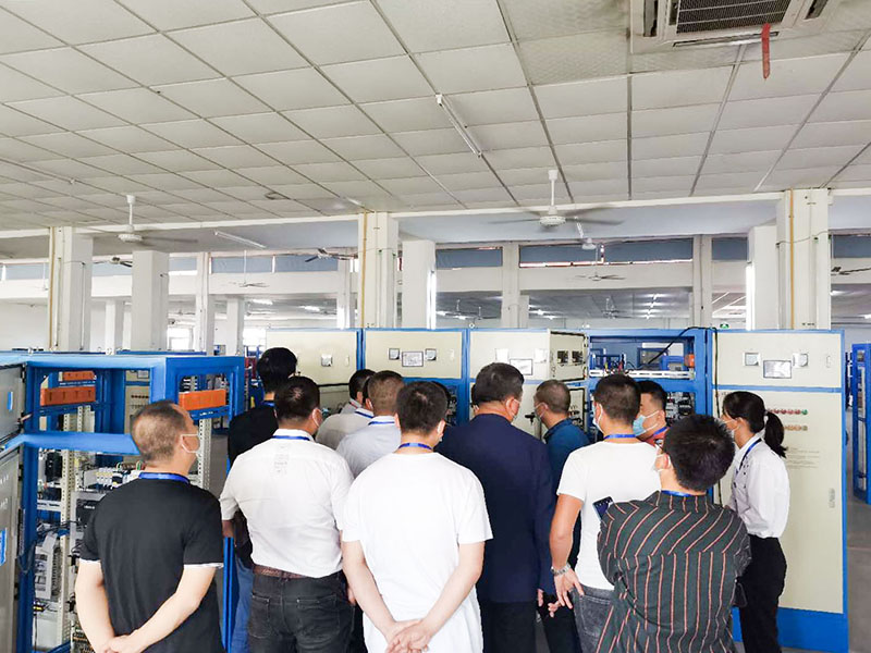 202009老板公开课照片3.jpg 202009老板公开课照片3.jpg